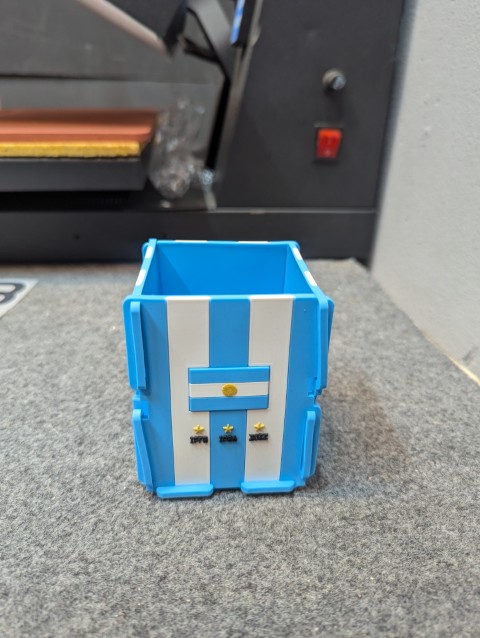 Argentina Football Team PVC Square Pen Holder - Image 2