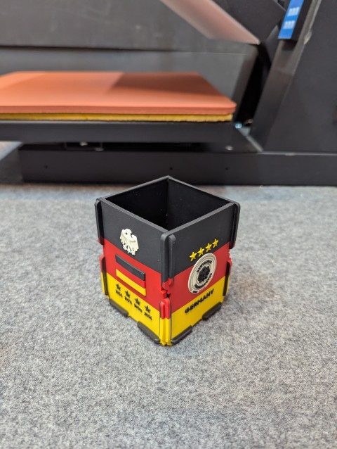Germany Football Team PVC Square Pen Holder - Image 3